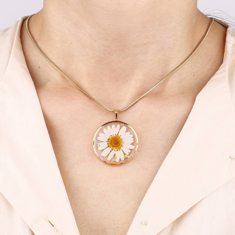 Personalized Birth Flower Jewelry Necklace